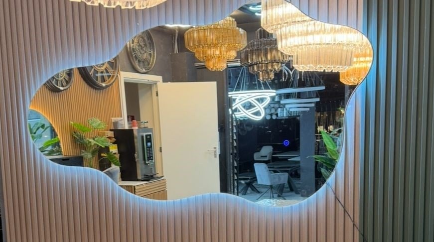 MIRROR WITH LIGHT MT-100 CW002 CURVE 160X80X2,2