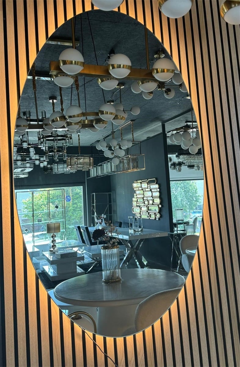 MIRROR WITH LIGHT MT-89 CLEAR OVAL 130X80