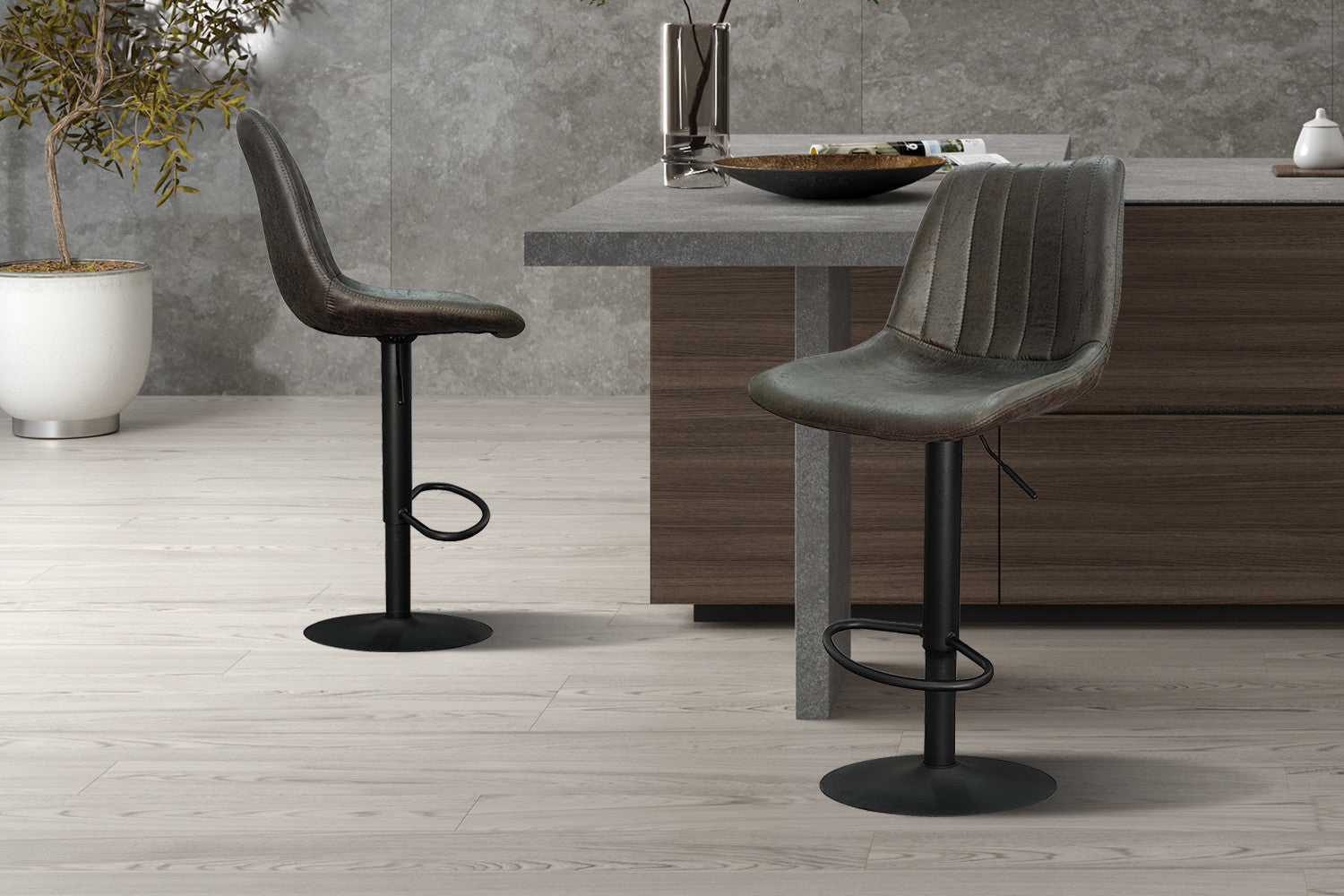 Barstoel 'Barcelona' PU Ote Topper 05 Donkerbruin